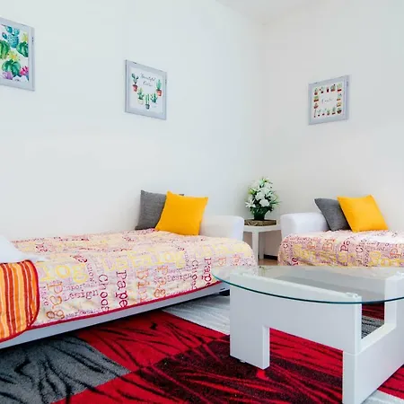 My Holiday In Como, Wi Fi, Parking コモ