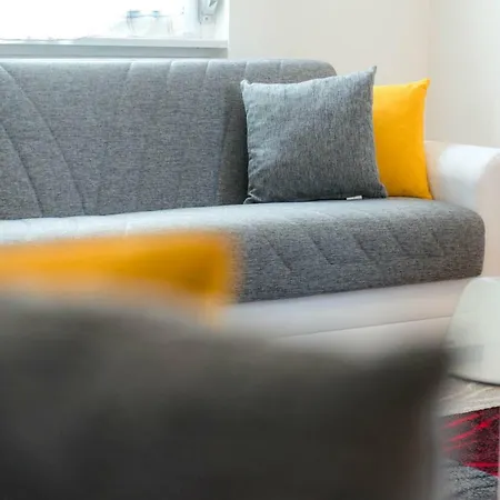 My Holiday In Como, Wi Fi, Parking