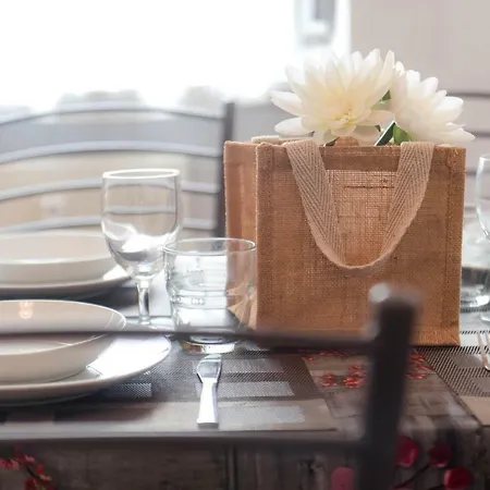 My Holiday In Como, Wi Fi, Parking