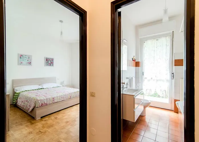 My Holiday In Como, Wi Fi, Parking Como