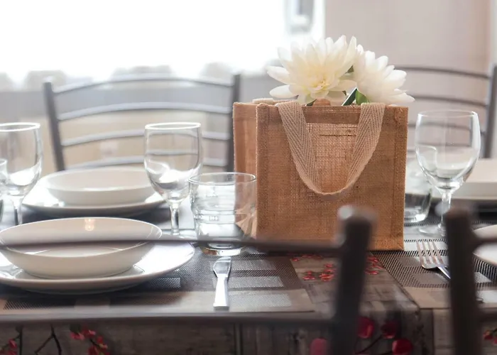 My Holiday In Como, Wi Fi, Parking