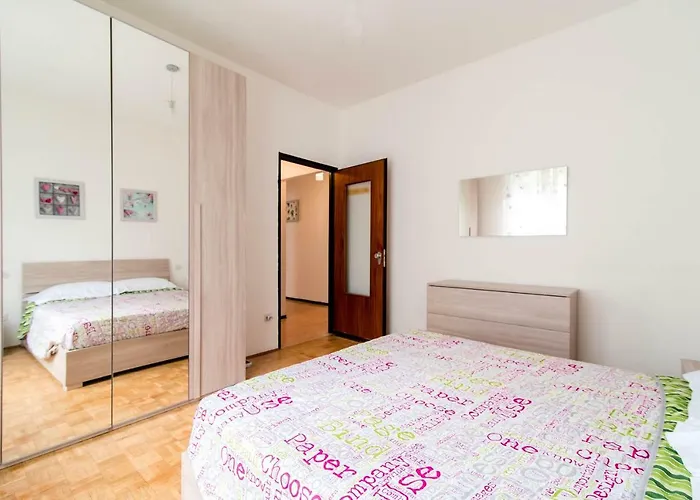 My Holiday In Como, Wi Fi, Parking