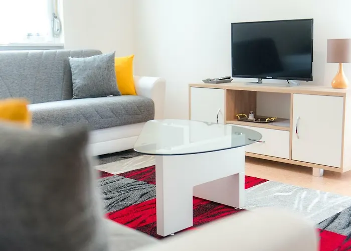 My Holiday In Como, Wi Fi, Parking