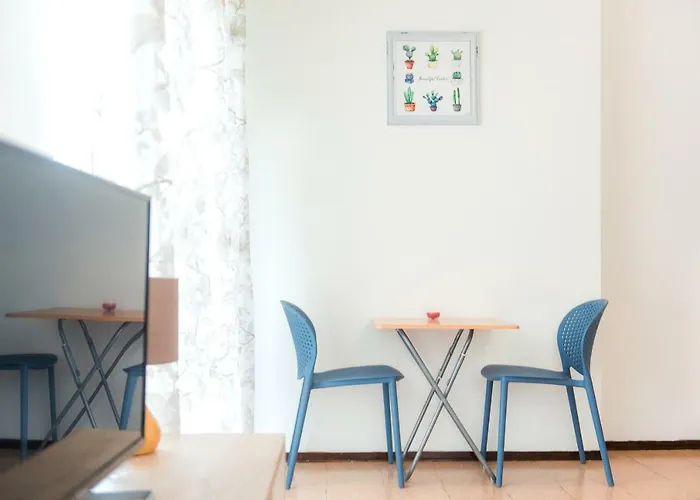 Lägenhet My Holiday In Como, Wi Fi, Parking *